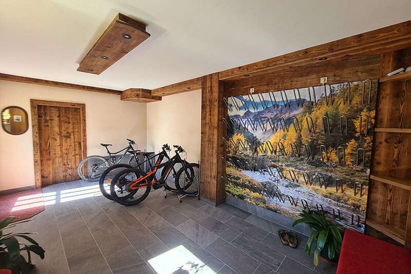 Bicycle room in the Hotel Sonnenheim in Fiss