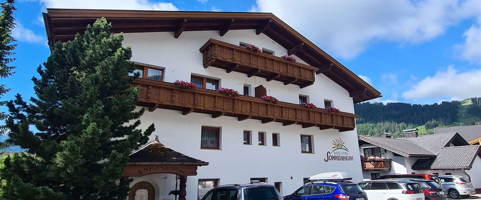Hotel Garni Sonnenheim in Fiss Tirol
