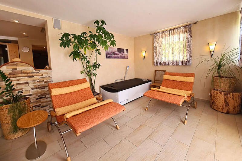 Wellsystem Überwasser-Massage im Wellnessbereich von Hotel Sonnenheim im Fiss